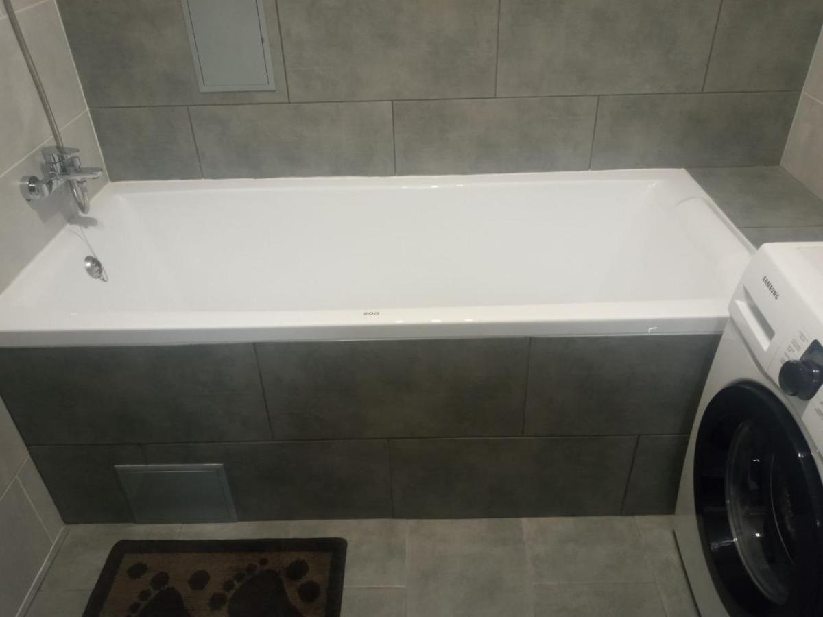 Apartment Edelweiss Uzhhorod Εξωτερικό φωτογραφία