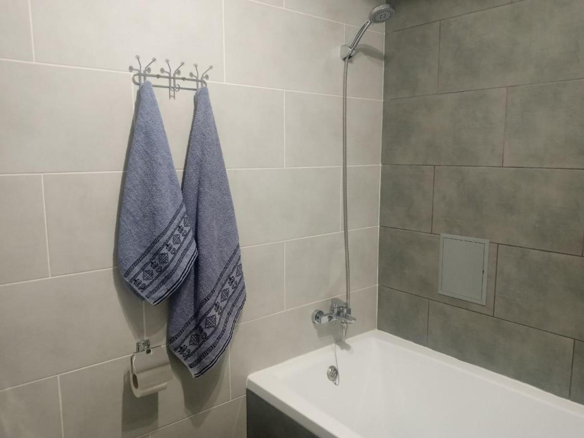 Apartment Edelweiss Uzhhorod Εξωτερικό φωτογραφία